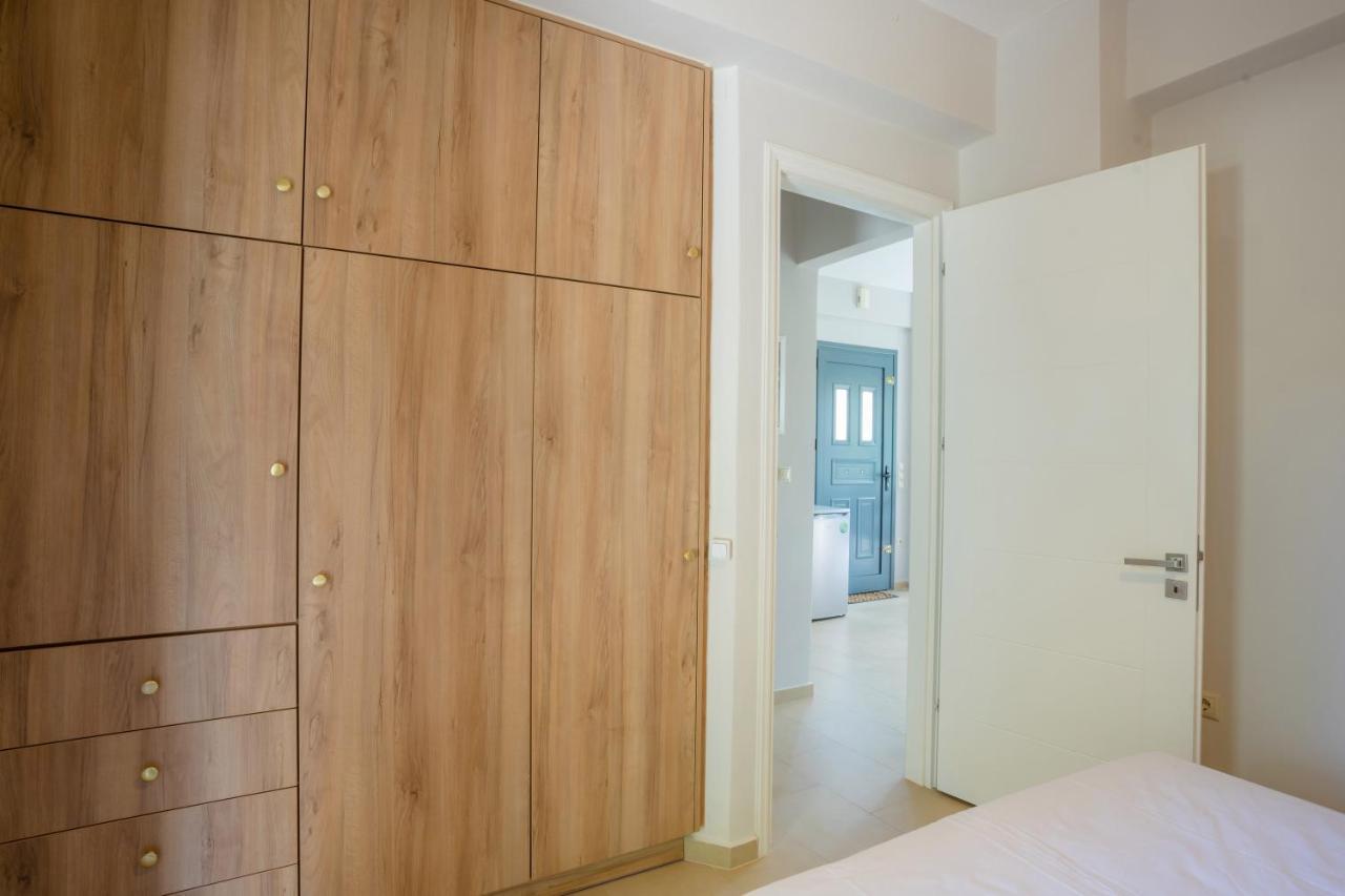 Irida'S Guesthouse Никиана Экстерьер фото